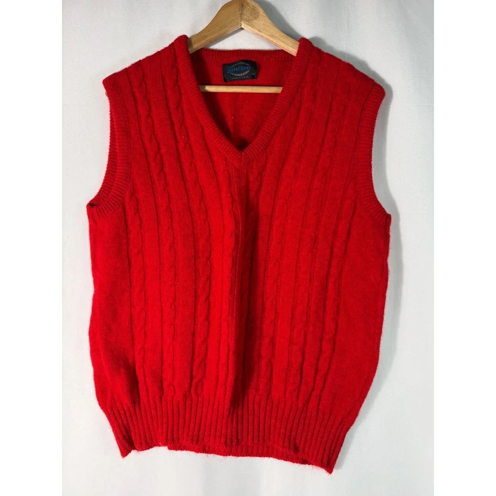 Vintage Jantzen Red Cable Knit Sweater Vest Mens XL V-Neck Made‎ in USA